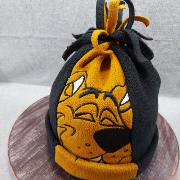 Scooby-Doo Kids Fleece Hat With Knot Tassels Black & Gold Cartoon Design - Picture 7 of 11